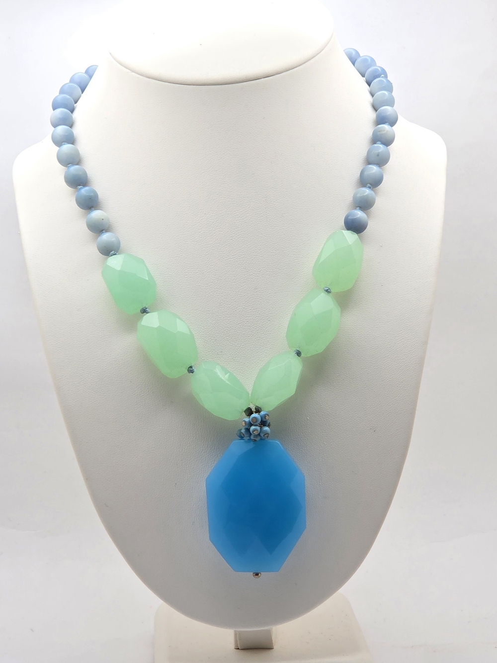 Talbots Statement Necklace Blue Green Faceted Pendant Beaded Strand 20"